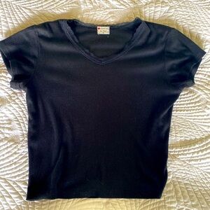 ESSENTIALS Black Top